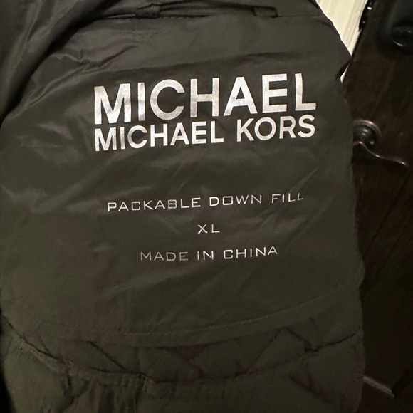 Michael Kors Packable Down Jacket XL (NWOT) - Picture 3 of 4